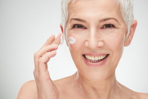 Vitamin E for Skin Health - What's in your skin cream?