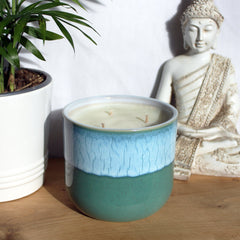 Hayes & White Morning Light Essential Oil Candle | Luxury Ceramic Pot – Green | 500g | Bergamot & Cedarwood | Soy Wax